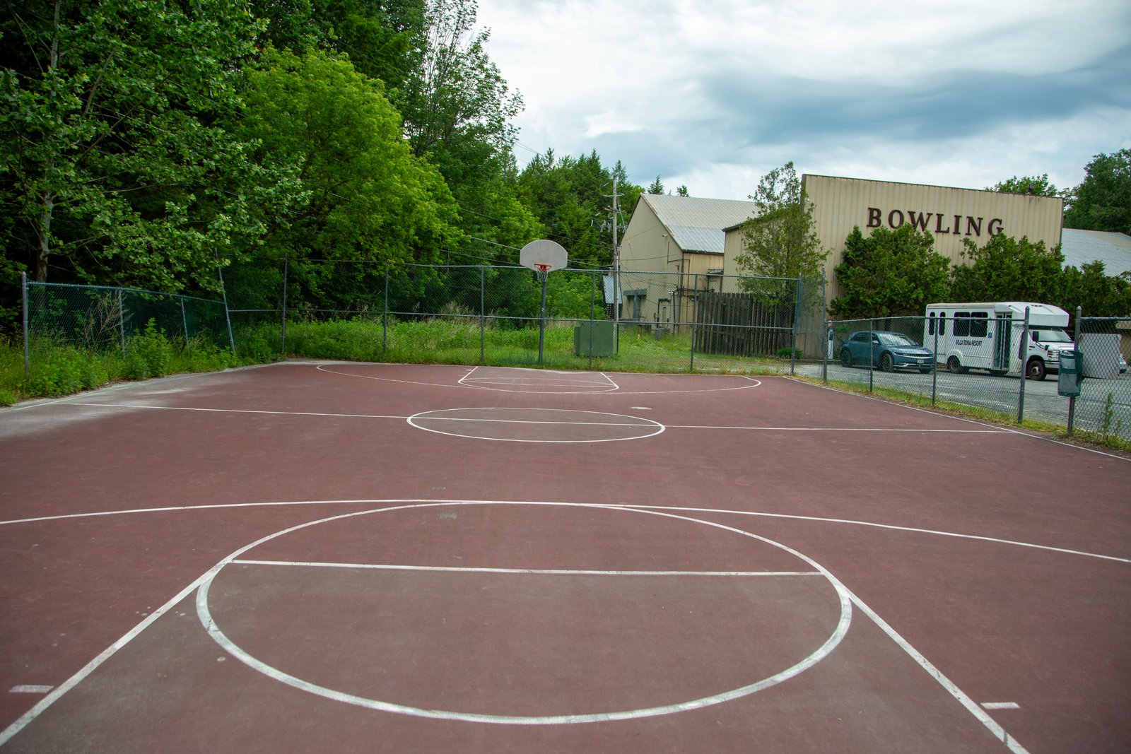 Outdoor Basketball Court (3 Hoops)