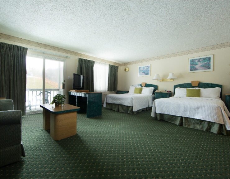 155 Deluxe bedroom 1