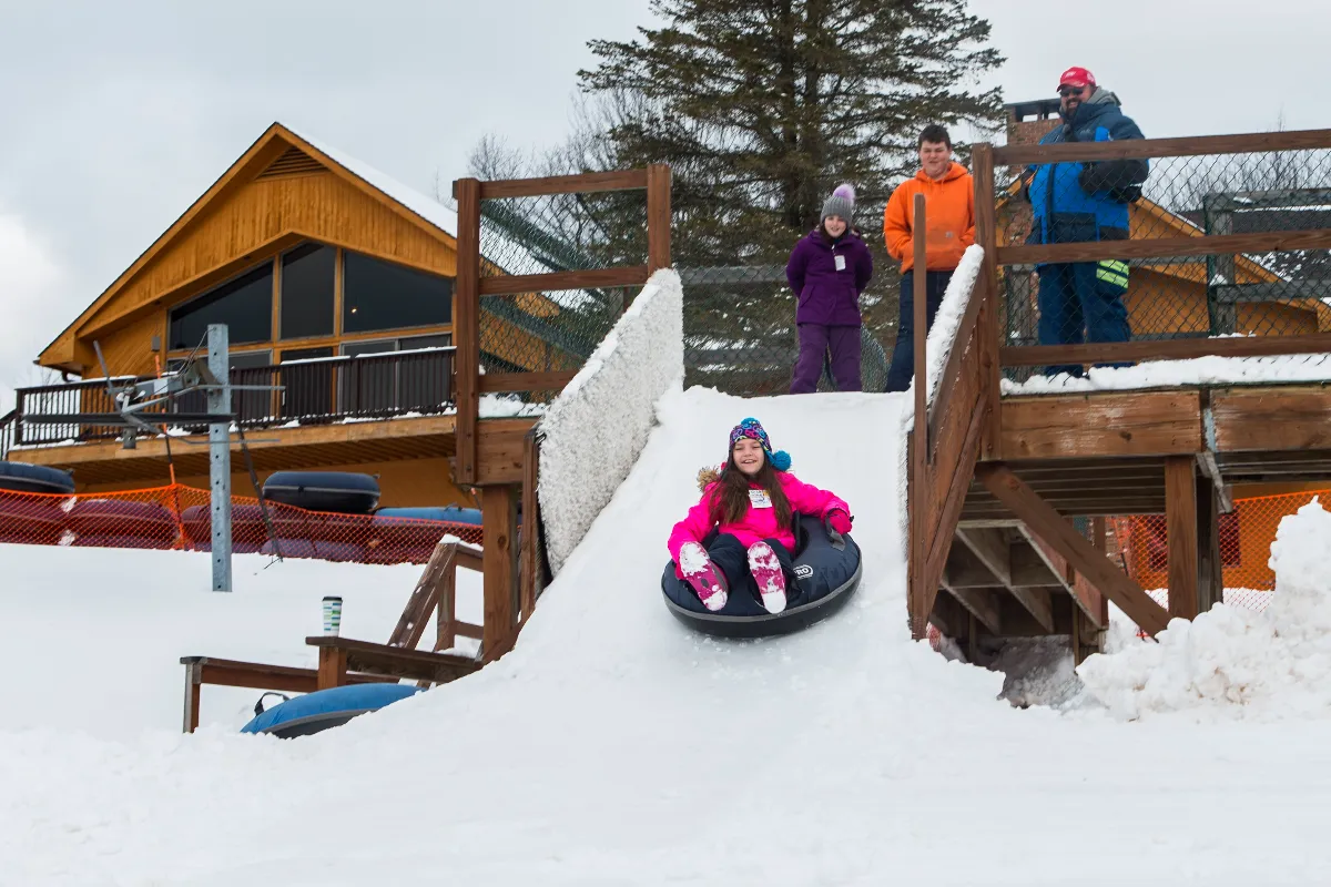 Skihill_tubing_wide_kids